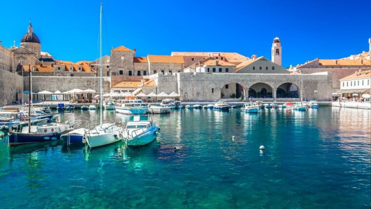 Chorwacja, Chorwacja wakacje, Chorwacja atrakcje, Chorwacja zwiedzanie, Chorwacja plaże, Chorwacja wyspy, Adriatyk, Dalmacja, Istria, Kvarner, Chorwacja zabytki, Chorwacja turystyka, Bałkany, wakacje Chorwacja, podróże Chorwacja