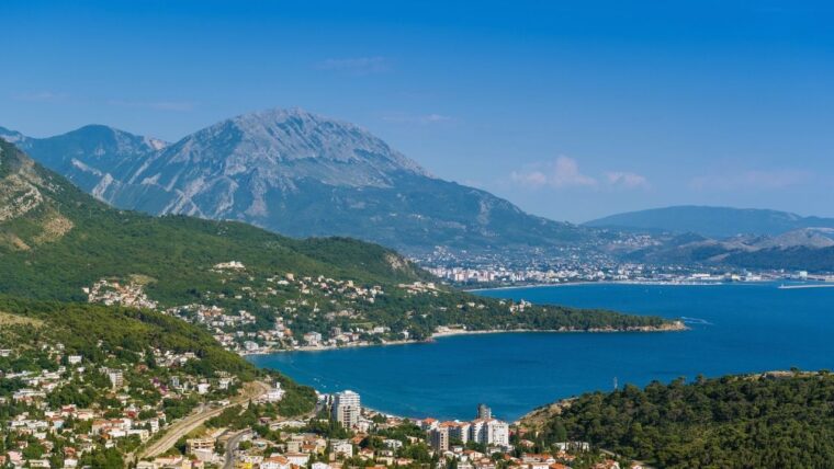 Sutomore
