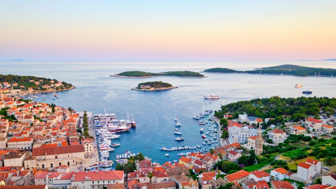 Jak dojechać z Splitu na Hvar