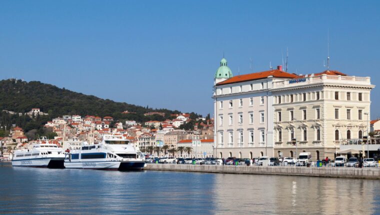 Jak dojechać z Splitu na Hvar
